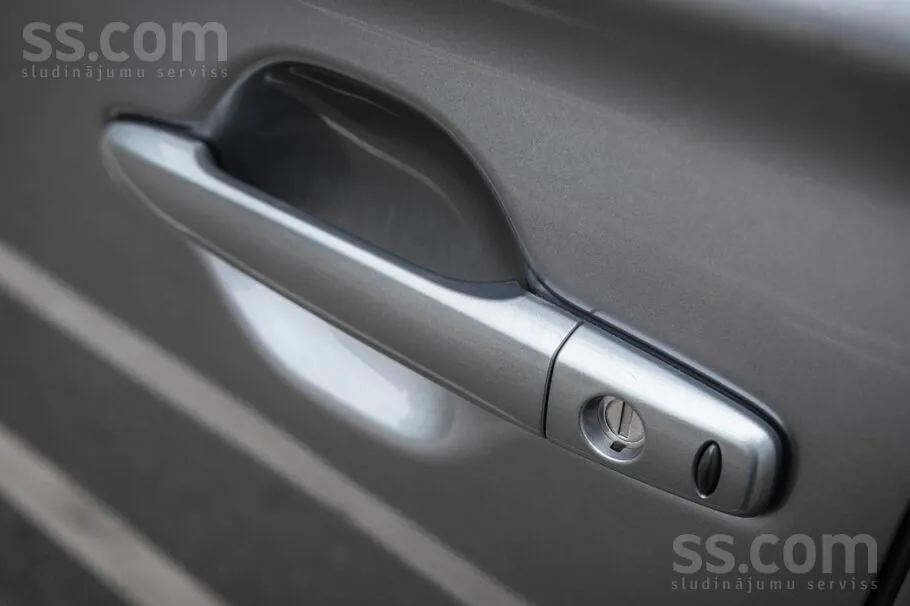 Mitsubishi Outlander 2013 photo 4