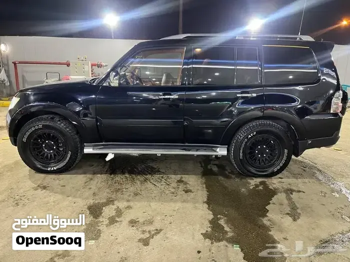 Mitsubishi Pajero 2009 photo 4