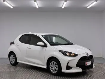 Toyota Yaris 2021 photo 2