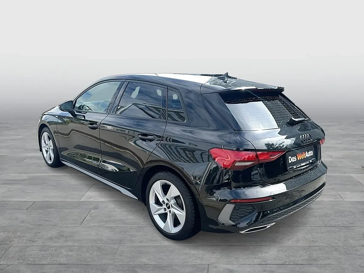 Audi A3 2023 photo 3