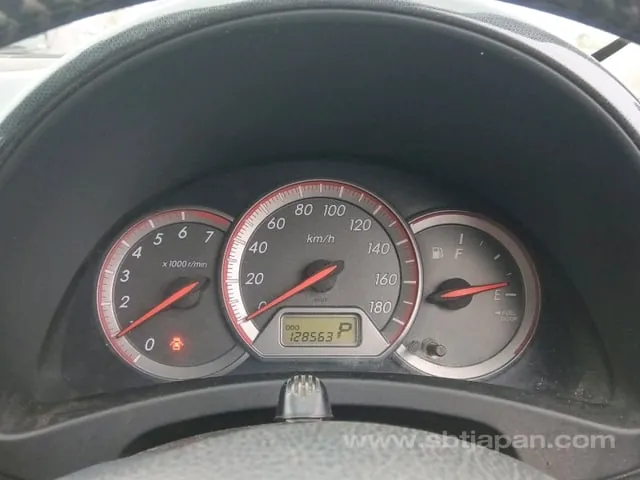 Toyota Wish 2007 photo 2