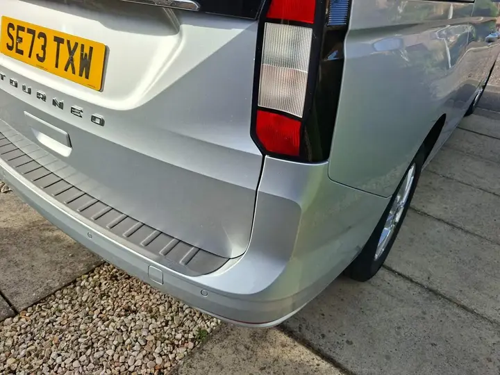 Ford Grand Tourneo Connect 2023 photo 5