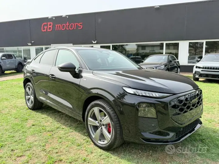 Audi Q3 2026 photo 2