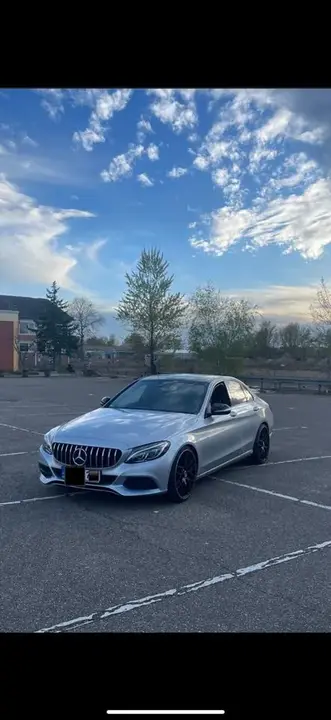 Mercedes-Benz C200
