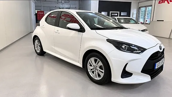 Toyota Yaris 2023 photo 4