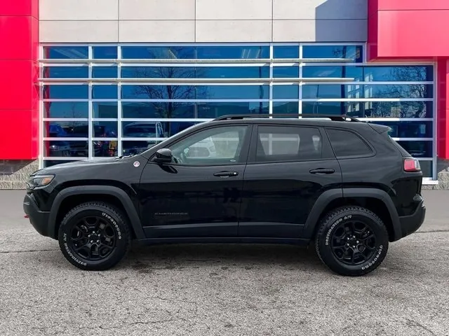 Jeep Cherokee 2022 photo 2