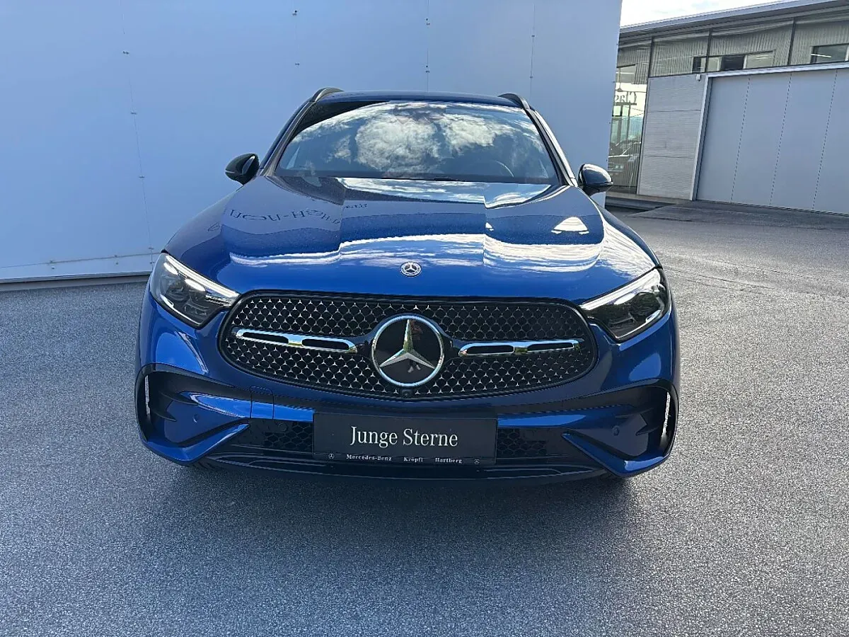 Mercedes-Benz Glc-Class 2026 photo 3