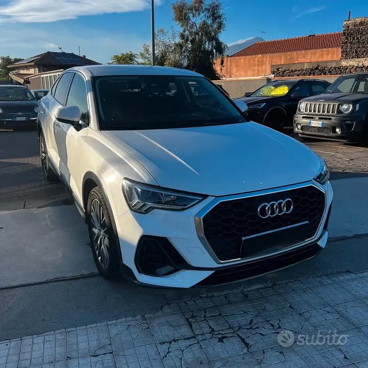 Audi Q3 2020 photo 2
