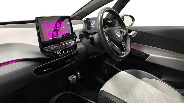 Volkswagen Id.3 2023 photo 2