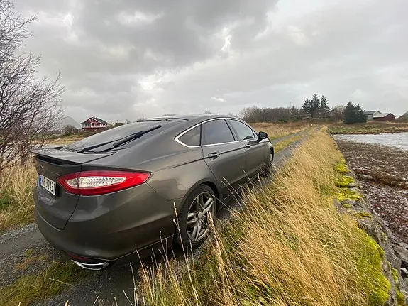 Ford Mondeo 2015 photo 3