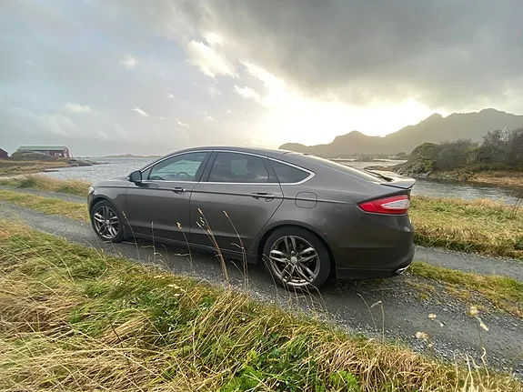 Ford Mondeo 2015 photo 4
