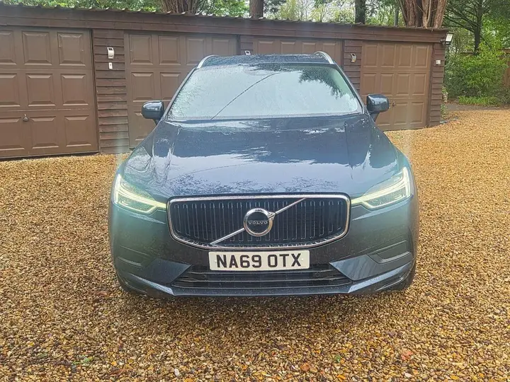 Volvo Xc60 2019 photo 2