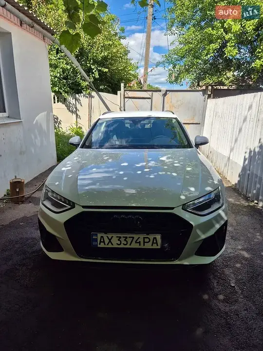 Audi A4 2019 photo 5