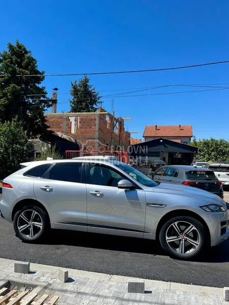 Jaguar F-Pace 2019 photo 3