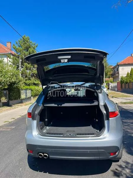 Jaguar F-Pace 2019 photo 5
