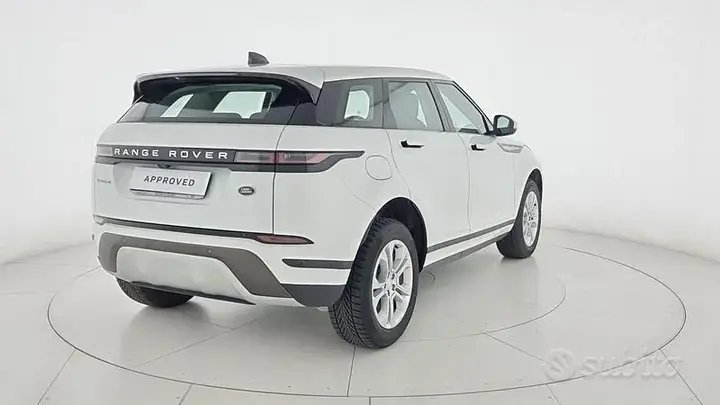 Land Rover Range Rover Evoque 2022 photo 2
