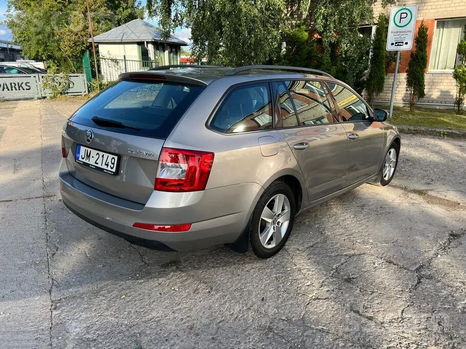 Skoda Octavia 2014 photo 5