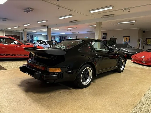 Porsche 911 Turbo 1987 photo 5