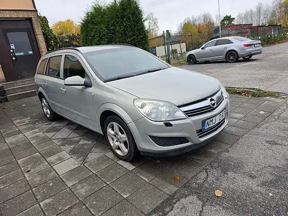 Opel Astra 2008 photo 2