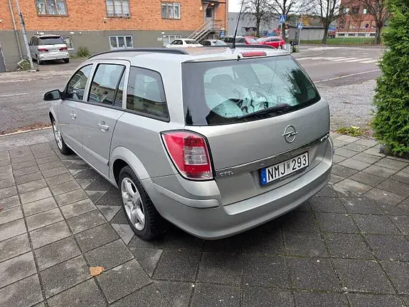 Opel Astra 2008 photo 3