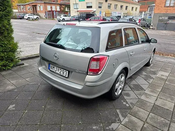 Opel Astra 2008 photo 4
