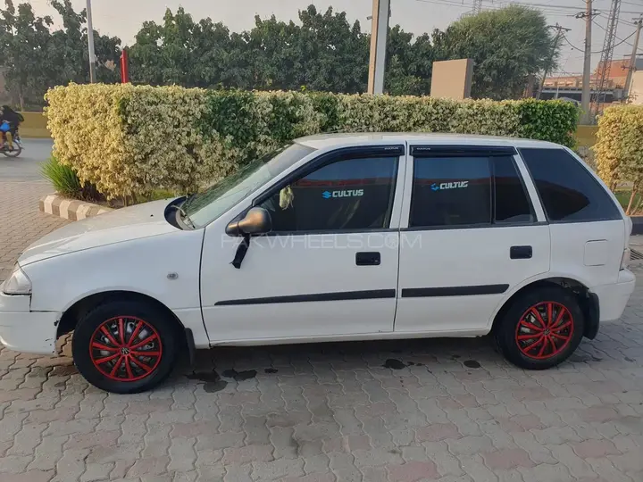 Suzuki Cultus