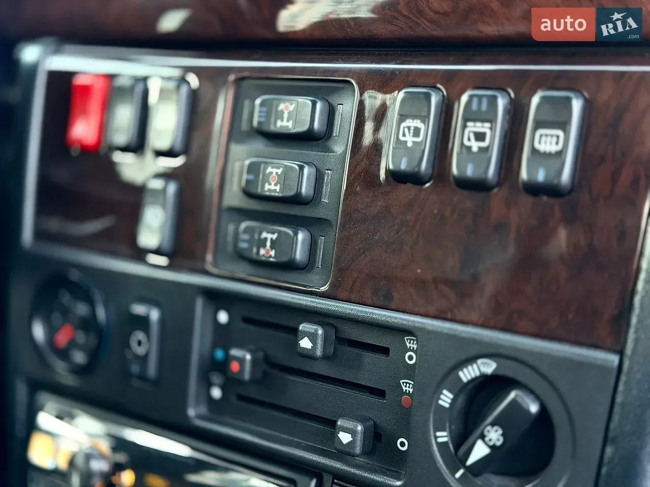 Mercedes-Benz G-Class 1992 photo 4