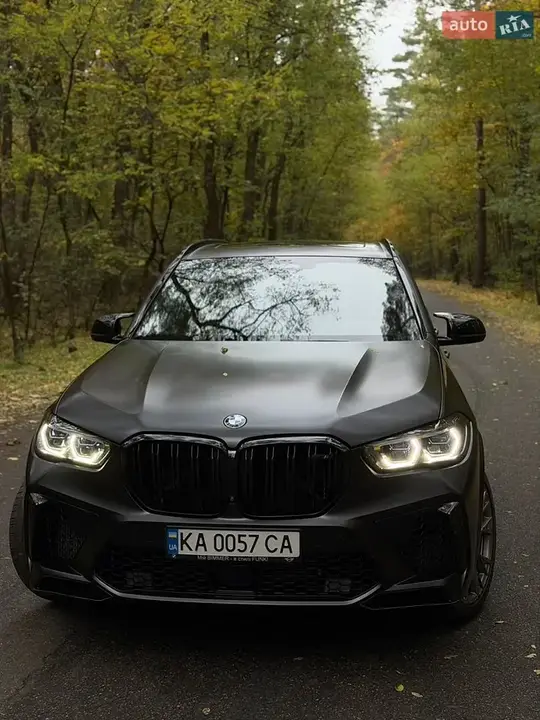 BMW X5 M 2021 photo 4