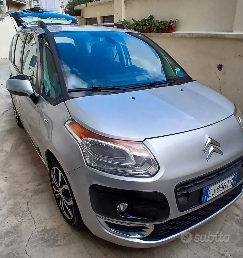 Citroen C3 Picasso 2011 photo 2