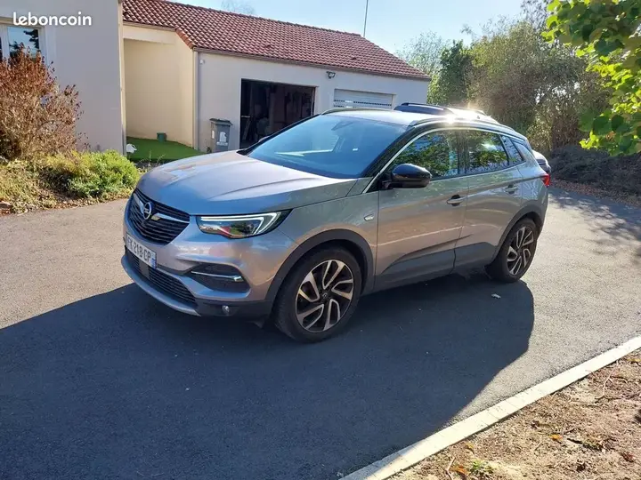 Opel Grandland X 2019 photo 2