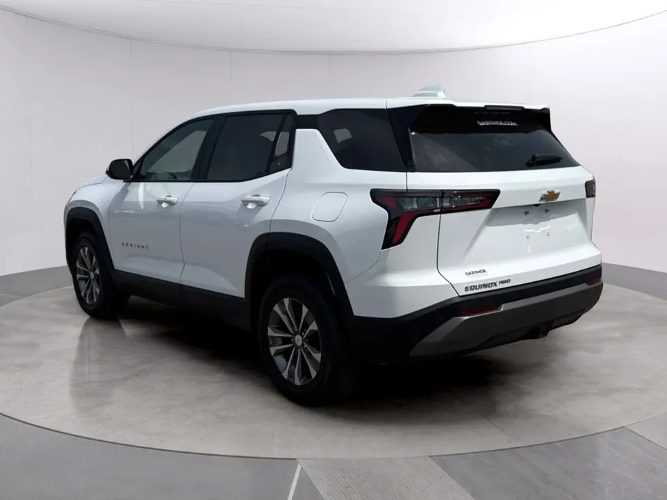 Chevrolet Equinox 2026 photo 3