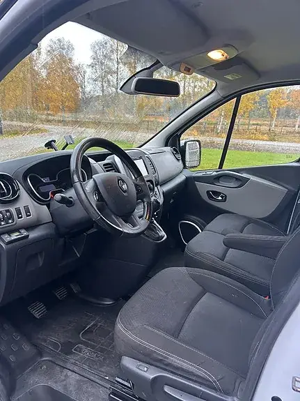 Renault Trafic 2016 photo 5