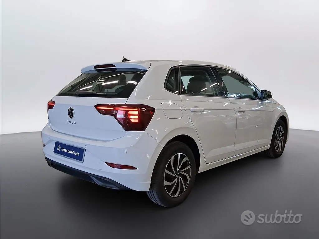 Volkswagen Polo 2023 photo 2