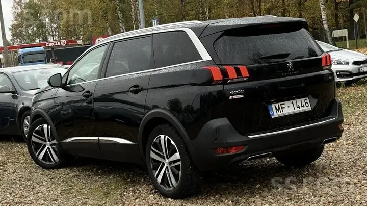 Peugeot 5008 2019 photo 4