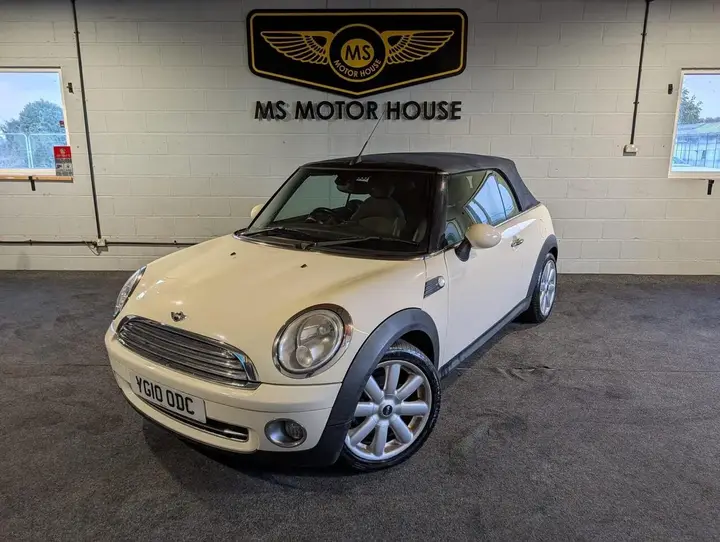 Mini Convertible 2010 photo 3