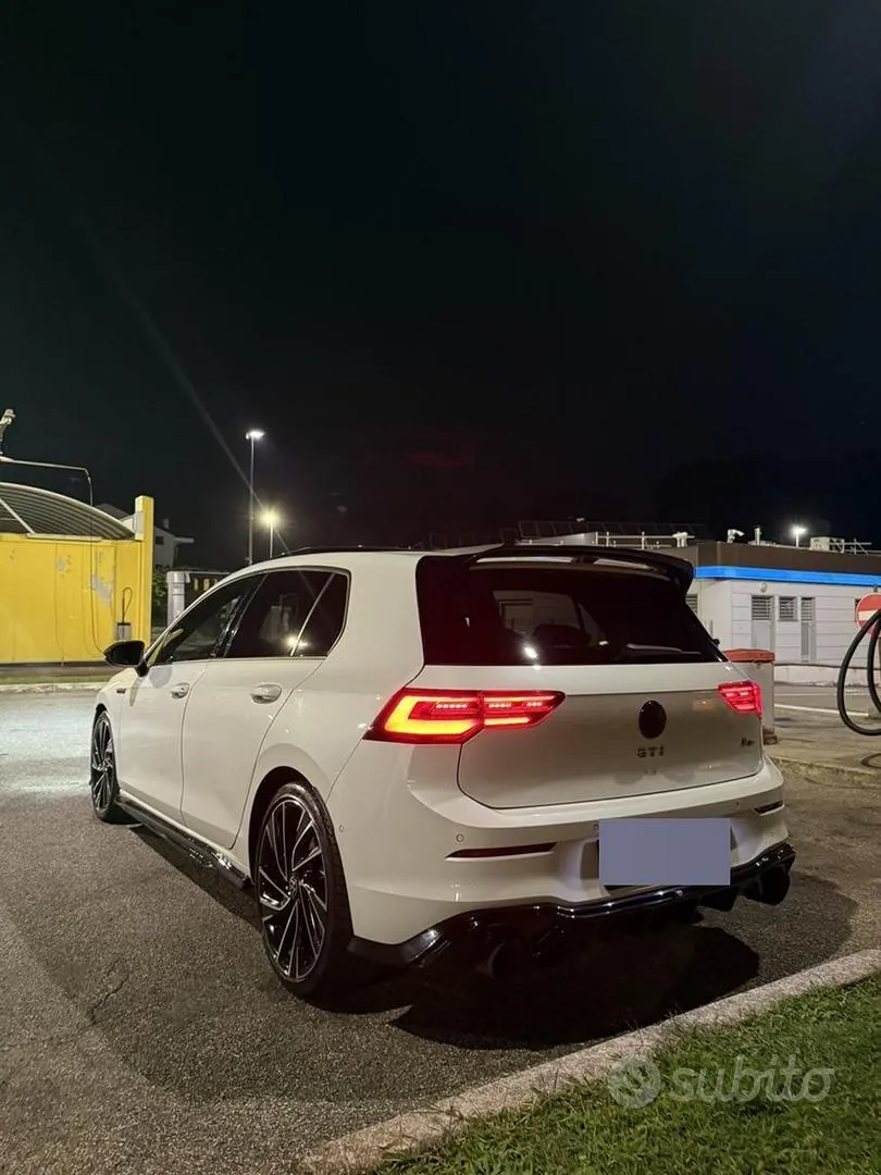 Volkswagen Golf 2021 photo 2