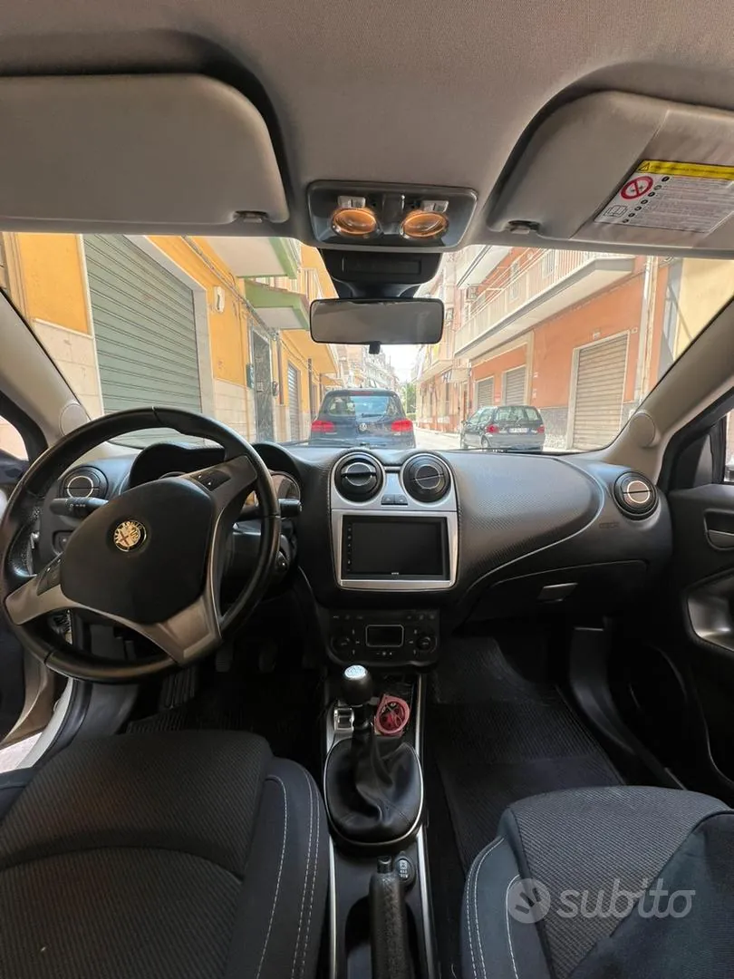 Alfa Romeo Mito 2012 photo 5