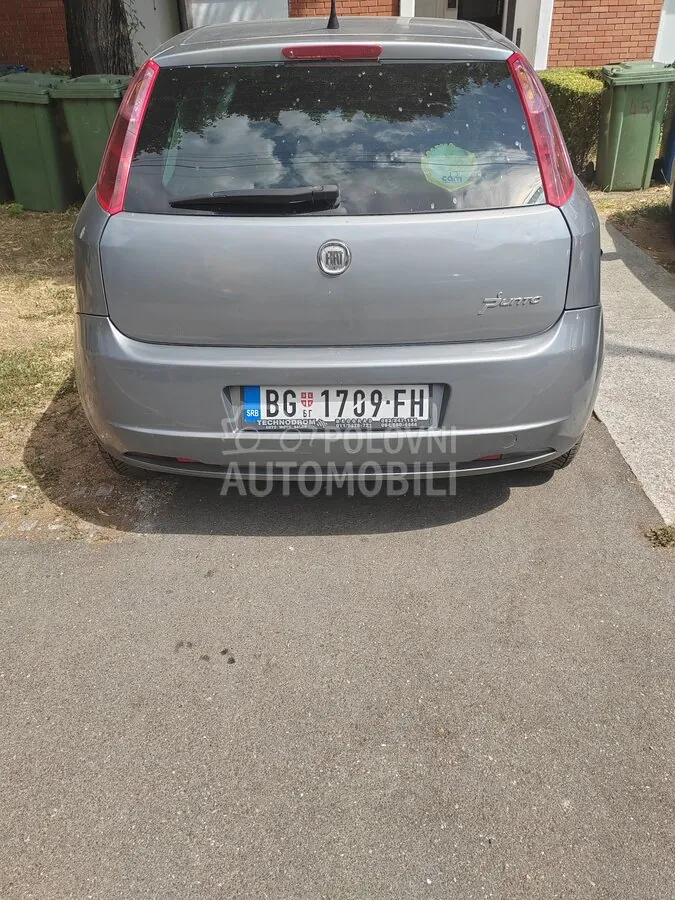 Fiat Grande Punto 2009 photo 3