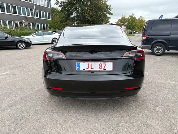 Tesla Model 3 2021 photo 5