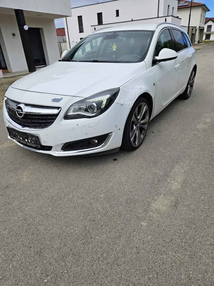 Opel Insignia 2014 photo 2