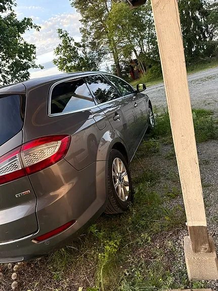 Ford Mondeo 2011 photo 4