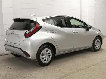 Toyota Aqua 2022 photo 3