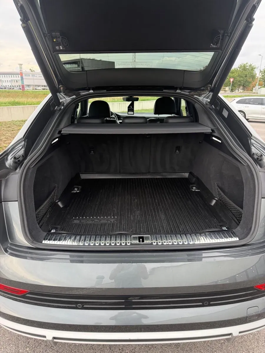 Audi E-Tron 2020 photo 3
