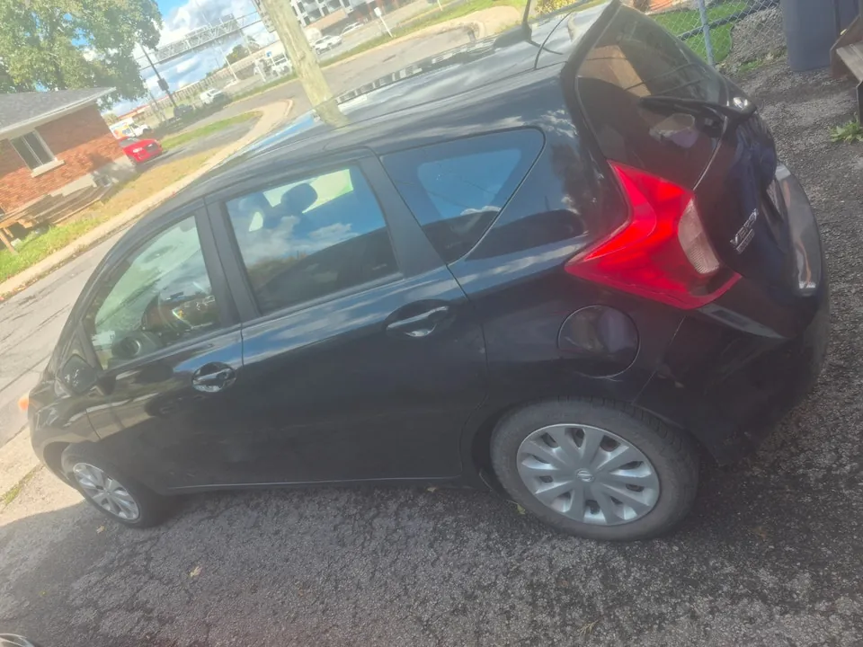 Nissan Versa Note 2014 photo 2