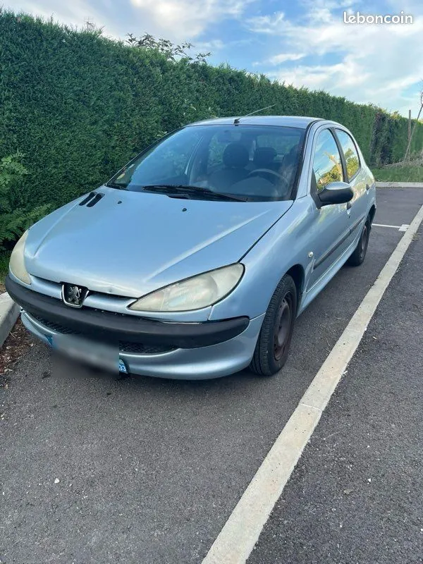Peugeot 206