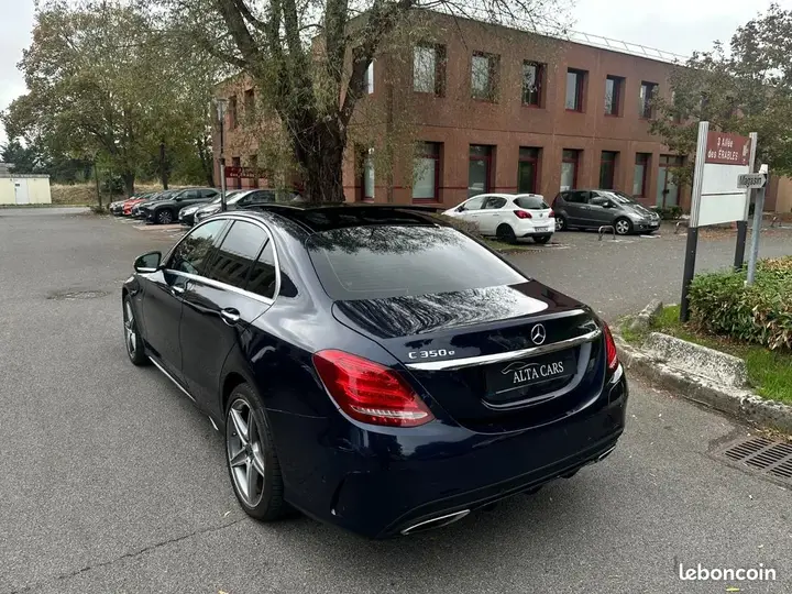 Mercedes-Benz C-Class 2018 photo 4