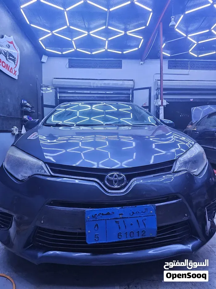 Toyota Corolla 2017 photo 2