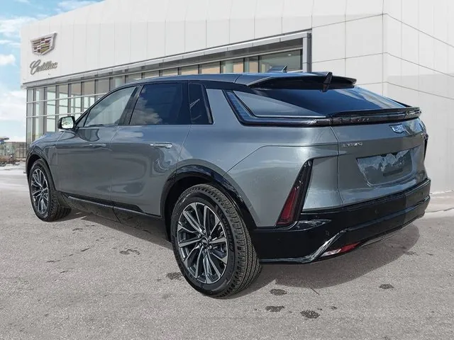 Cadillac Lyriq 2026 photo 3