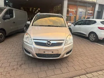 Opel Zafira 2014 photo 2