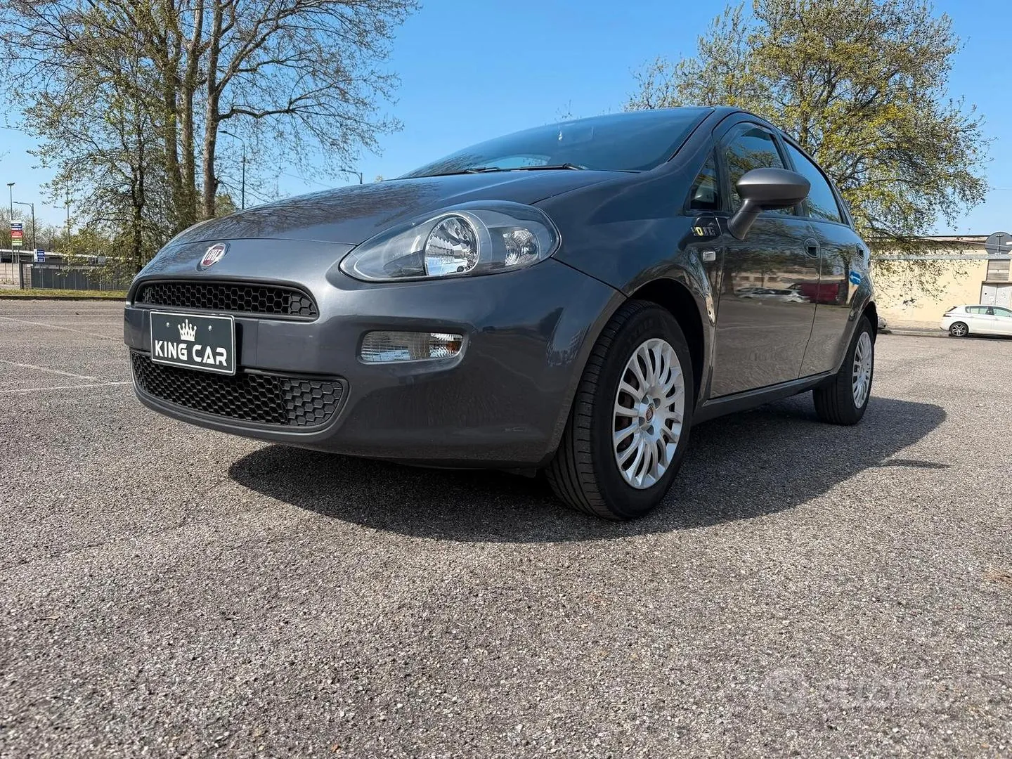 Fiat Punto 2015 photo 3